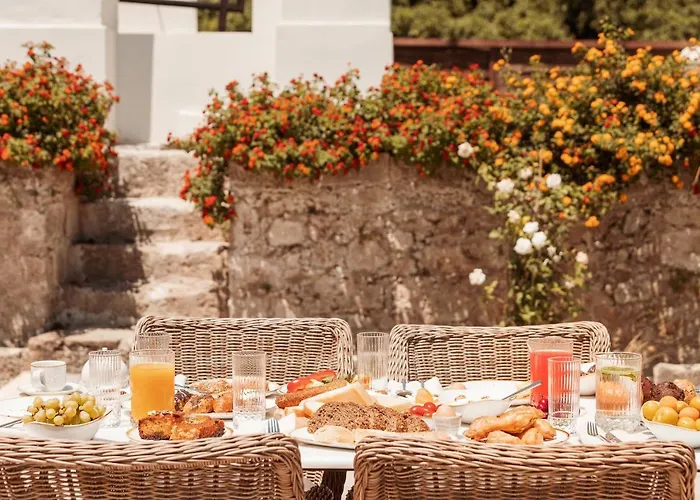 Saray Monumental Luxury Medieval Town, Rhodes Bed and Breakfast